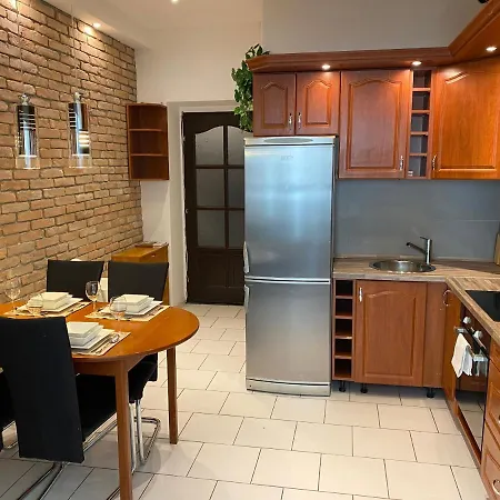 Andrassy Apartament
